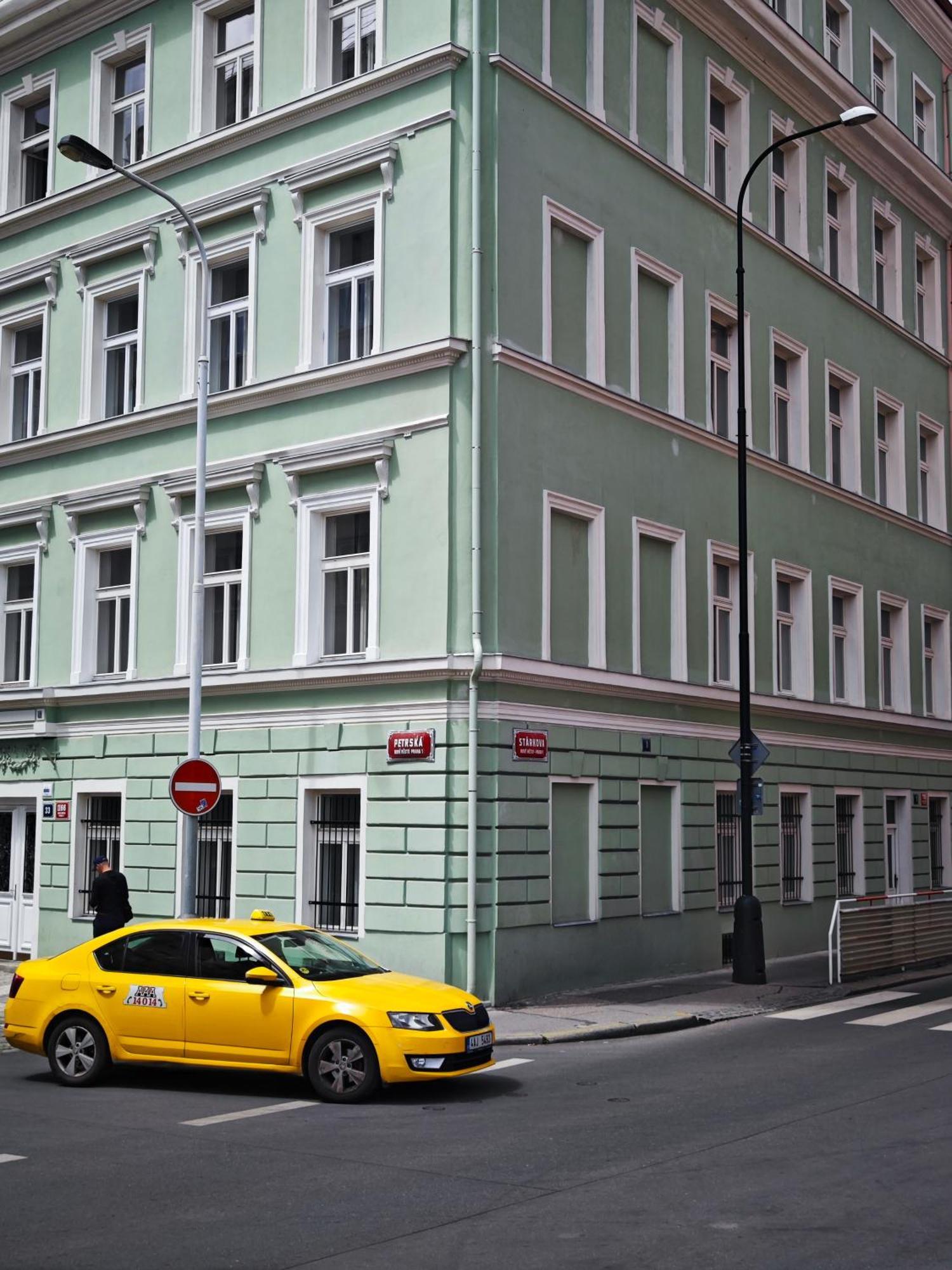Gold * Praga